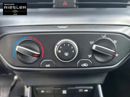 Photo 36 Hyundai Bayon  1.2 84