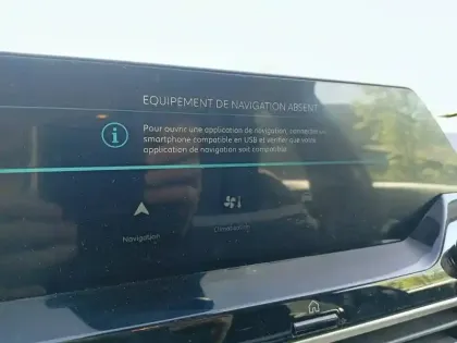 Photo 17 Citroën C4 e- 136 ch Automatique