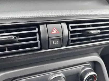 Photo 17 Citroën C3  Turbo 100 ch BVM6