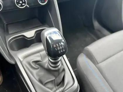 Photo 13 Citroën C3  Turbo 100 ch BVM6