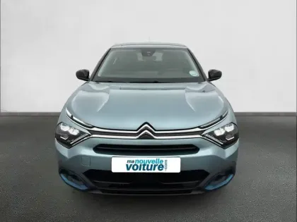 Photo 41 Citroën C4 e- 136 ch Automatique