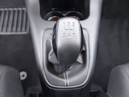 Photo 13 Citroën C3  PureTech 83 S&S BVM5