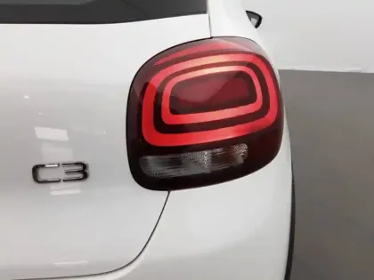 Photo 16 Citroën C3  PureTech 83 S&S BVM5