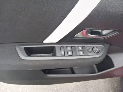 Photo 34 Citroën C4  PureTech 100 BVM6
