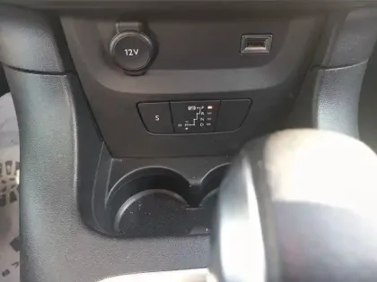 Photo 13 Citroën C3  PureTech 110 S&S EAT6