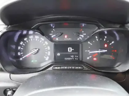 Photo 9 Citroën C3  PureTech 83 S&S BVM5