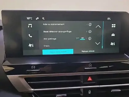 Photo 23 Citroën C4  BlueHDi 130 EAT8