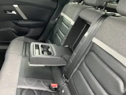 Photo 42 Citroën C4 Gén. III Ph1 Shine 5