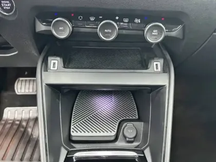 Photo 55 Citroën C4 Gén. III Ph1 Shine 5