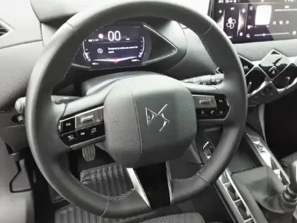 Photo 30 DS DS 3  PureTech 100 BVM6