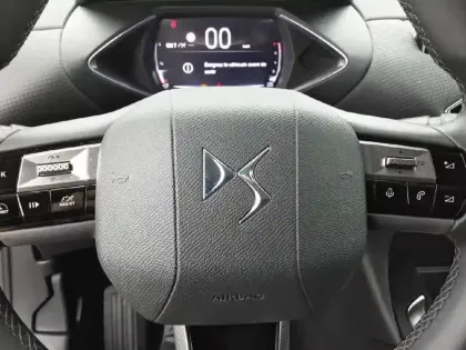 Photo 40 DS DS 3  PureTech 100 BVM6