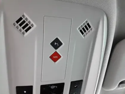 Photo 43 DS DS 3  PureTech 100 BVM6