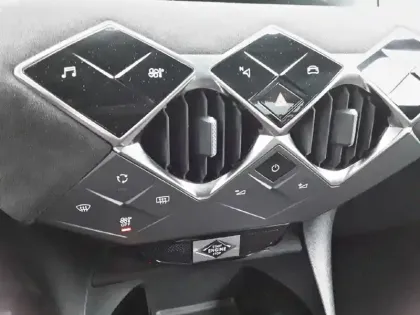 Photo 48 DS DS 3 DS3 Crossback BlueHDi 130 EAT8