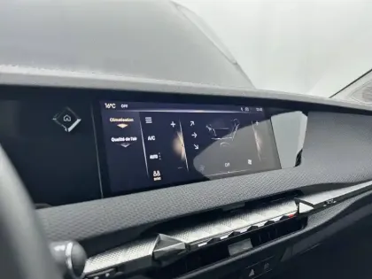 Photo 21 DS DS 4  PureTech 130 EAT8