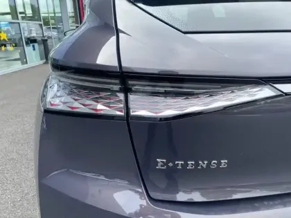 Photo 16 DS DS 4  Hybride Rechargeable 225 EAT8