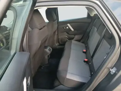 Photo 11 Citroën C4 e- 136 ch autonomie standard  Automatique