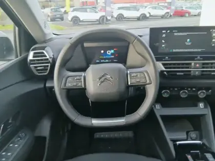Photo 8 Citroën C4 e- 136 ch autonomie standard  Automatique