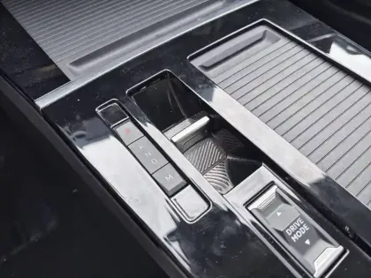 Photo 13 Opel Astra  1.2 Turbo 130 ch BVA8