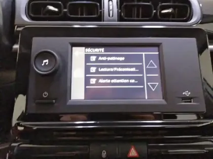 Photo 23 Citroën C3 Gén. III Ph2 YOU! 5