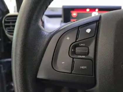 Photo 26 Citroën C4  Cactus BlueHDi 100 S&S BVM6