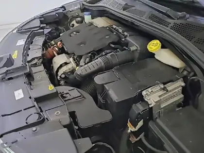 Photo 14 Citroën C4  Cactus BlueHDi 100 S&S BVM6