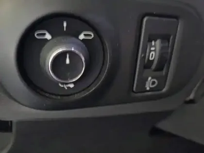 Photo 28 Citroën C4  Cactus BlueHDi 100 S&S BVM6