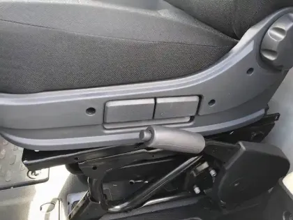 Photo 20 Peugeot Boxer  FOURGON TOLE 3.5 T L2H2 140 S&S BVM6