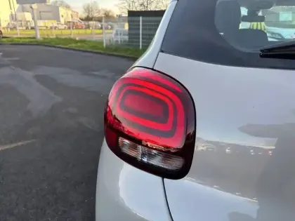 Photo 16 Citroën C3  PureTech 83 S&S BVM5