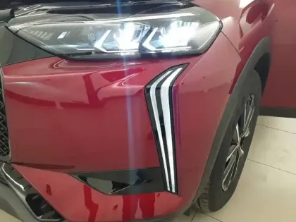 Photo 38 DS DS 3 Gén. II Ph1 Performance Line 5