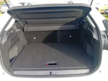 Photo 5 Citroën C4 e- 136 ch autonomie standard  Automatique