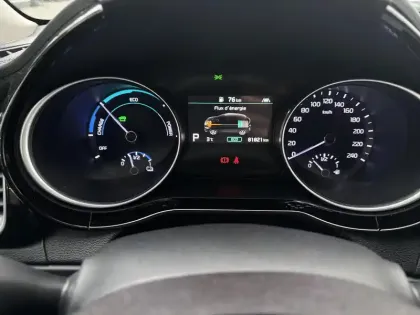 Photo 10 Kia Xceed  1.6 GDi Hybride Rechargeable 141ch DCT6