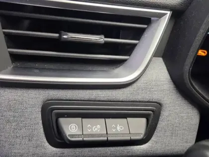 Photo 78 Renault Clio  dCi 100 GSR2