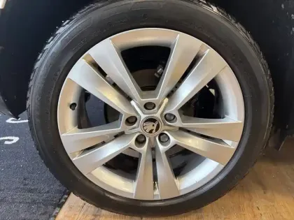 Photo 16 Skoda Karoq  1.5 TSI 150 ch ACT DSG7