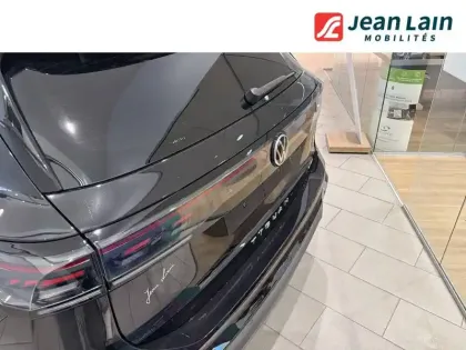 Photo 5 Volkswagen Tiguan  1.5 eTSI 150ch DSG7