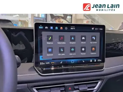 Photo 14 Volkswagen Tiguan  1.5 eTSI 150ch DSG7