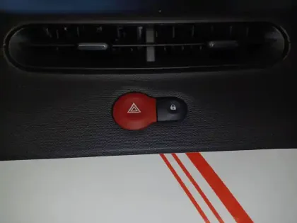 Photo 40 Renault Twingo  III SCe 65 - 21