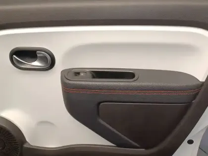 Photo 14 Renault Twingo  III SCe 65 - 21