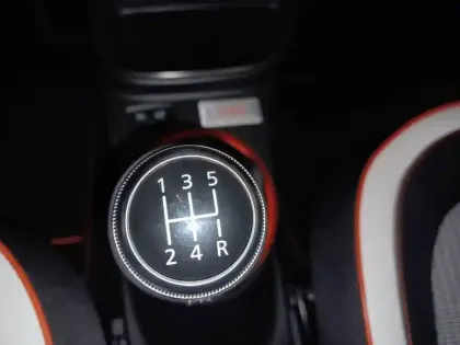 Photo 35 Renault Twingo  III SCe 65 - 21