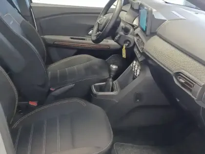 Photo 16 Dacia Sandero  TCe 90 - 22