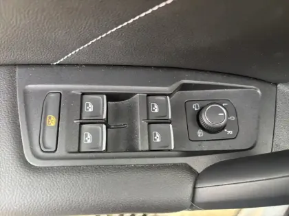 Photo 16 Volkswagen Tiguan  2.0 TDI 150ch DSG7