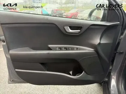 Photo 22 Kia Stonic  1.0 T-GDi 120 ch MHEV iBVM6