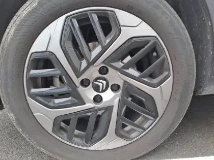 Photo 12 Citroën C4  X BlueHDi 130 S&S EAT8