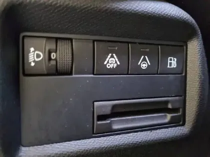 Photo 29 Citroën C5 aircross  Hybride Rechargeable 225 e-EAT8