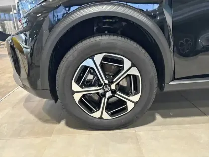 Photo 12 Citroën C3 Aircross  Hybride 145 e-DCS6