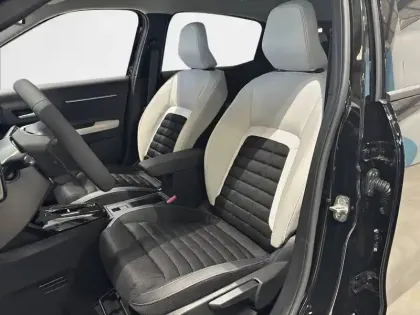 Photo 10 Citroën C3 Aircross  Hybride 145 e-DCS6