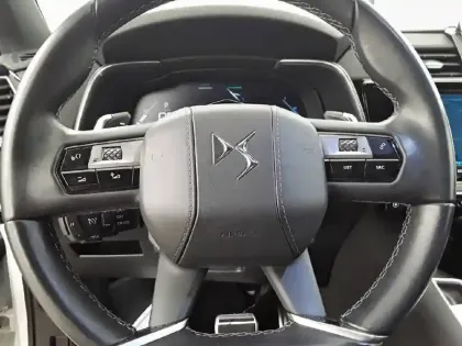 Photo 12 DS Ds 7 DS7 Crossback Hybride E-Tense 225 EAT8