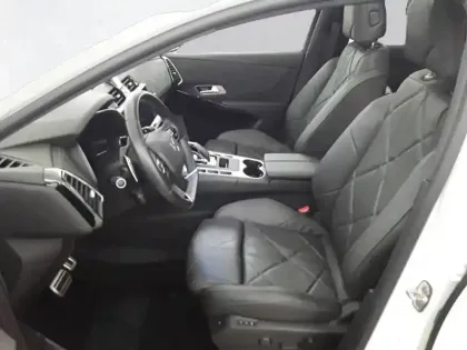 Photo 52 DS DS 7 DS7 Crossback Hybride E-Tense 225 EAT8