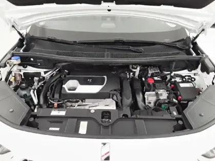 Photo 62 DS DS 7 DS7 Crossback Hybride E-Tense 225 EAT8