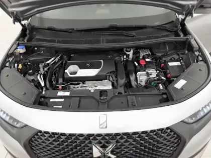 Photo 58 DS DS 7 DS7 Crossback Hybride E-Tense 225 EAT8