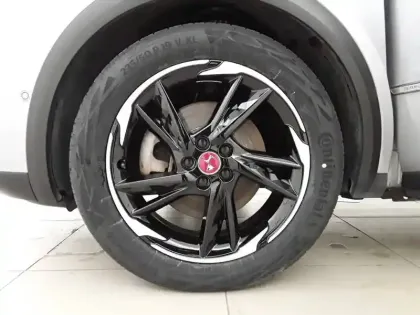 Photo 12 DS DS 7 Gén. I Ph1 NG Performance Line + 5